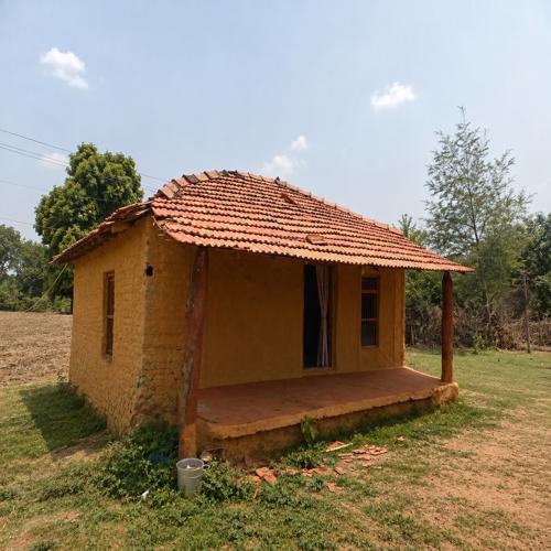 Maa Mathura, Handia